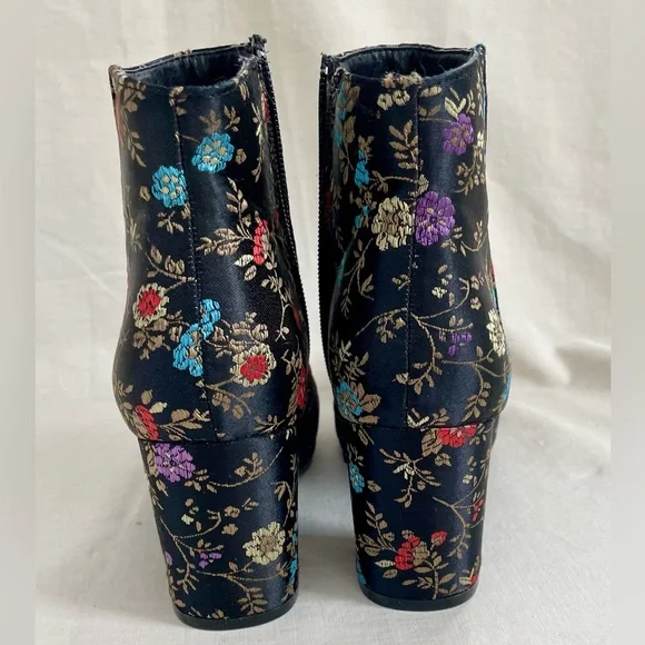 Diba Satin Brocade Heeled Bootie sz 6 - Picture 4 of 8